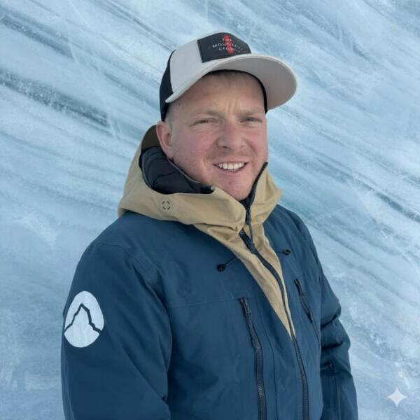 Tom L.'s profile picture.