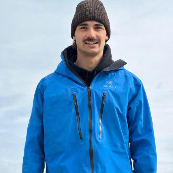 Edoardo Massimi... B.'s profile picture.