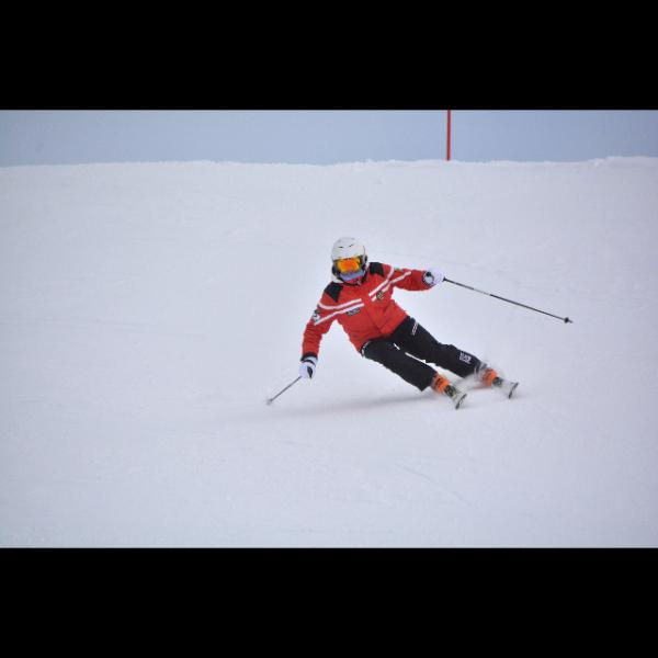 Image of people Ski